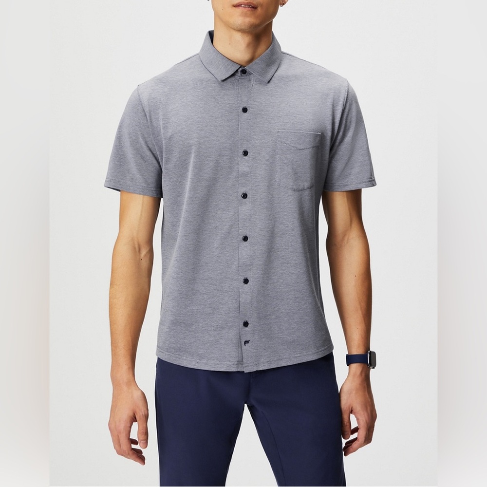 Fabletics The Dash Short Sleeve Button Up Shirt Men’s Large Blue Casual